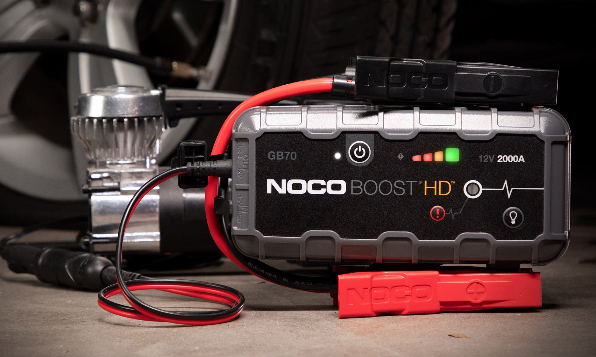 Robot Pornire Auto, Jump Starter Auto 12V, 2000A, Litiu-Ion, Noco Boost GB70
